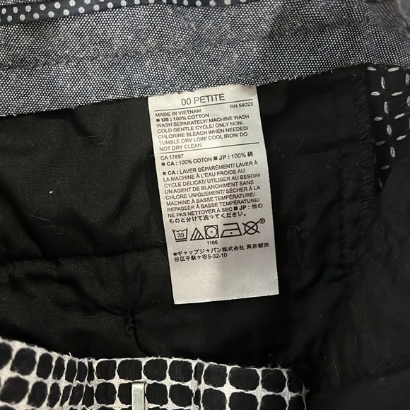 Banana Republic Shorts - Picture 3 of 3